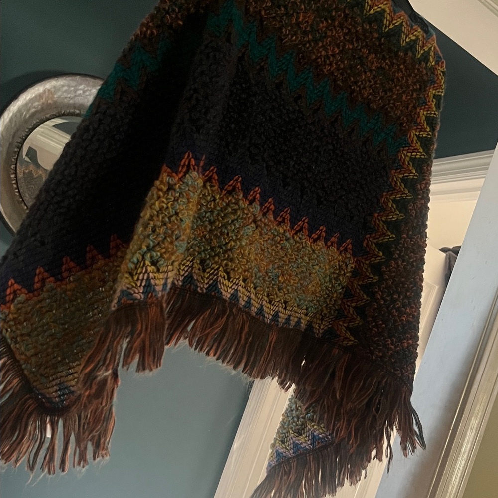Source Unknown Multicolor Zigzag Poncho - image 4